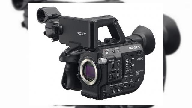 <b>F64 lansează camera video profesională Sony PXW-FS5; iată detalii tehnice și prețul de comercializare</b>&Icirc;n cadrul unui eveniment ce a avut loc &icirc;n București pe data de 4 februarie, F64 a prezentat oficial camera video profesionistă Sony PXW-FS5, un device ideal pentru acele persoane ce vor să realizeze videoclipuri spectaculoase fără să...