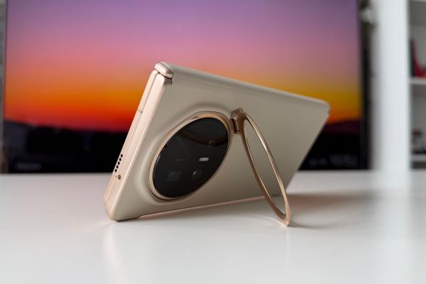 Honor Magic V6 review detaliat în limba română (evaluare Mobilissimo)