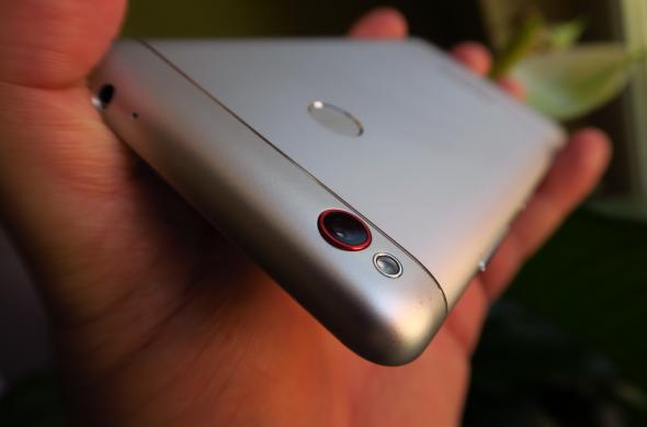 ZTE Nubia N1 - Fotografii Hands-On: ZTE-Nubia-N1_004.JPG