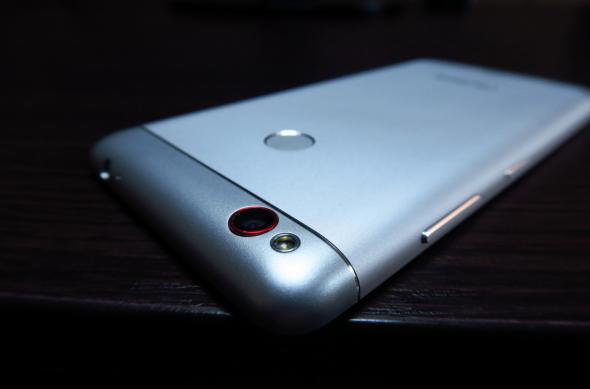 ZTE Nubia N1 - Fotografii Hands-On: ZTE-Nubia-N1_033.JPG