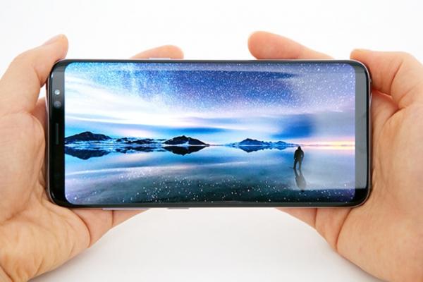 Samsung Galaxy S8 şi Galaxy S8+ anunţate oficial; Vin cu Infinity Display, muchii curbate şi asistent virtual Bixby; Iată preţurile şi specificaţiile terminalelor