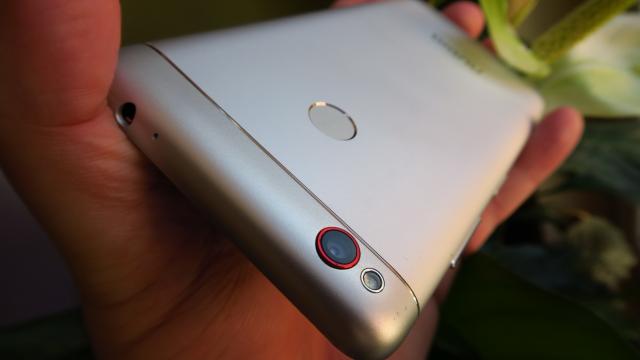 <b>Nubia N1 Review</b>Am testat toate mărimile, formele şi formaturile de telefoane, dar niciodată nu strică şi un pic de noutate. Luăm primul contact cu un produs din gama Nubia în această primăvară, sub forma lui Nubia N1. Terminal midrange la prima vedere şi battery phone