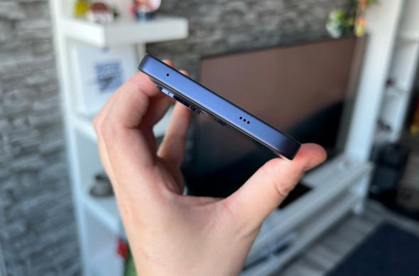 OPPO Reno13 FS - Unboxing: OPPO-Reno13-FS-Unboxing_015.jpg