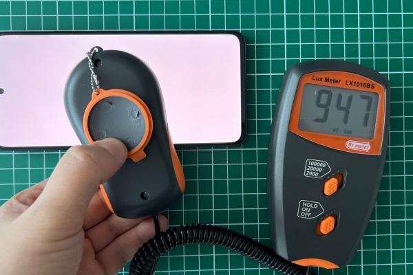 OPPO Reno13 F - Test ecran