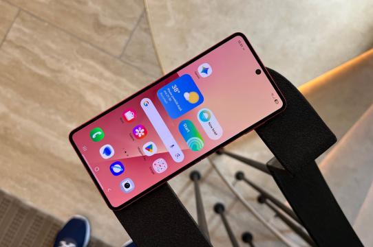 Samsung Galaxy Z Flip7 - Fotografii Hands-On de la evenimente: Samsung-Galaxy-Z-Flip7_036.jpg