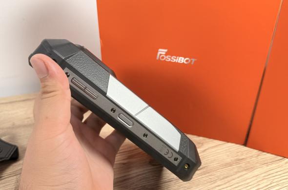 FOSSiBOT F107 Pro - Unboxing: Photo 10.07.2025, 16 59 48.jpg