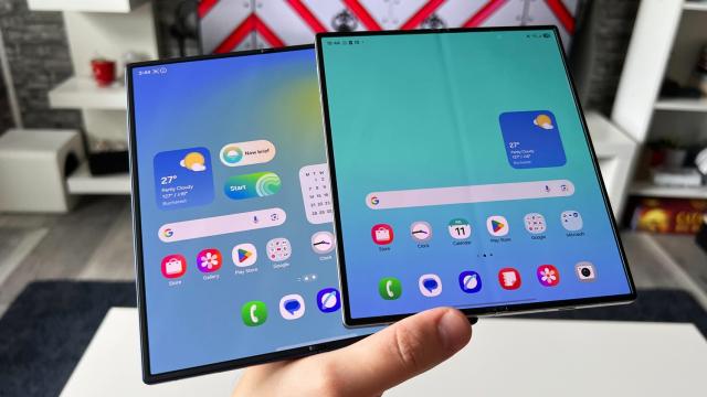 <b>De ce nu suportă Galaxy Z Fold7 S-Pen și de ce nu am primit upgrade pentru baterie? Întrebările au acum un răspuns (sondaj Mobilissimo)</b>Această săptămână e cu siguranță marcată de debutul celor mai noi și avansate pliabile din portofoliul Samsung. Pe 9 iulie au fost dezvăluite oficial Galaxy Z Fold7, Z Flip7, dar și un model mai accesibil cu clapetă numit Galaxy Z Flip FE. Ca noutate