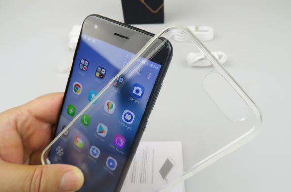 ASUS ZenFone 4 (ZE554KL) - Unboxing: ASUS-ZenFone-4_018.JPG