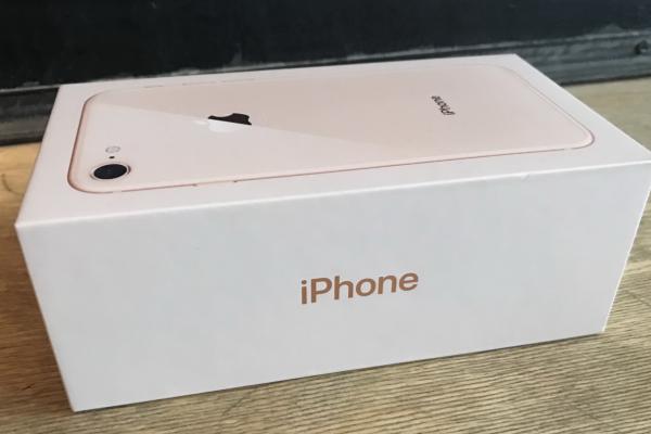 iPhone 8 hands-on: primele impresii despre noul telefon Apple cu ecran de 4.7 inch (Video)