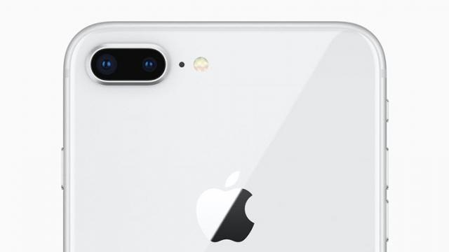 <b>iPhone 8 Plus are cea mai bună cameră de pe piaţă, confrom DxOMark, a depăşit şi HTC U11 cu scorul de 94 de puncte</b>Experții foto de la DxOmark au publicat astăzi și testul foto realizat lui iPhone 8 Plus și avem un campion în zona smartphone, unul ce obține punctaje chiar mai mari decât cele ale lui Google Pixel. Acum device-ul ce rulează iOS este plasat pe 