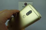 Motorola-Moto-M_110.JPG