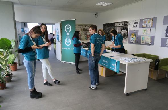 Hackathon Innovation Labs 2017 Timisoara: Hackathon-Innovation-Labs-2017-Timisoara_001.jpg