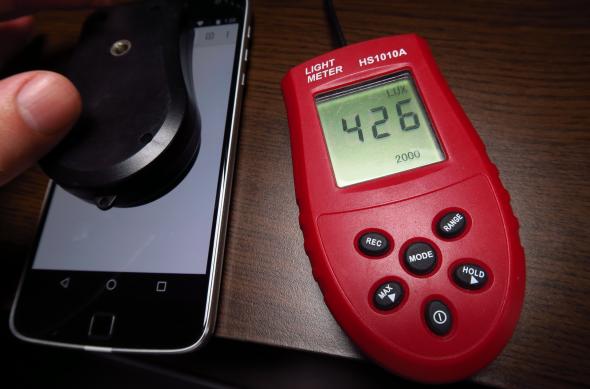 Luminozitate ecran Motorola Moto Z Play: Motorola-Moto-Z-Play_075.JPG