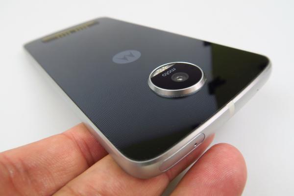 Motorola Moto Z Play - Galerie foto Mobilissimo.ro