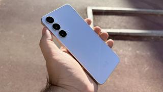 Samsung Galaxy S26 FE ar primi un setup foto aproape identic cu al predecesorului; Iată ce ne rezervă