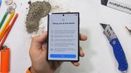 Galaxy Z Fold8 trece testul JerryRigEverything; „ecranul din titan” are însă o limită importantă
