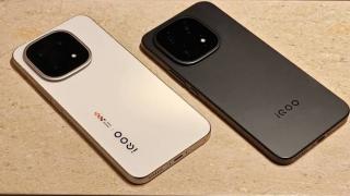 Trei camere de 50 MP pe iQOO 16, dar senzorul principal este upgrade-ul care contează