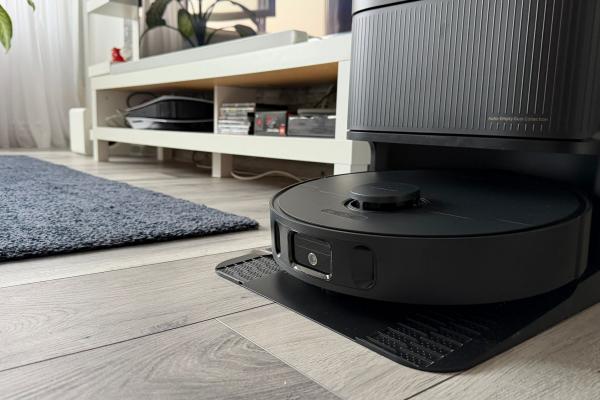 Dreame L40 Ultra CE Review: Aspiratorul robot care dă reset la curățenie și aduce mai mult timp pentru relaxare, fără daună bugetului de vacanță