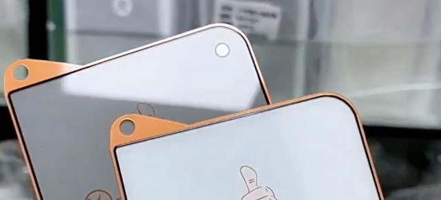 Un nou leak cu iPhone Ultra confirmă o ciudățenie văzută deja pe machetele pliabilului Apple