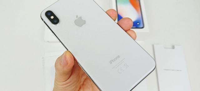 iPhone X intră oficial pe lista produselor "vechi" Apple; Ce înseamnă asta dacă încă îl folosești