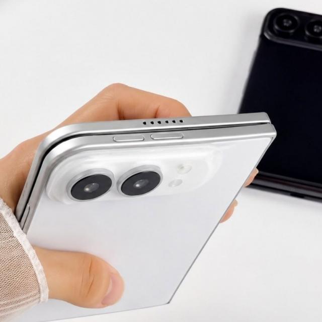 iPhone Ultra apare în septembrie, dar nu pentru toată lumea: producția limitată complică debutul