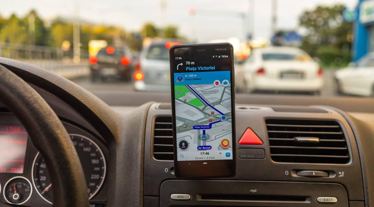 Statele UE pot limita anumite alerte din Waze; Raportările despre radare și controale pot fi filtrate legal