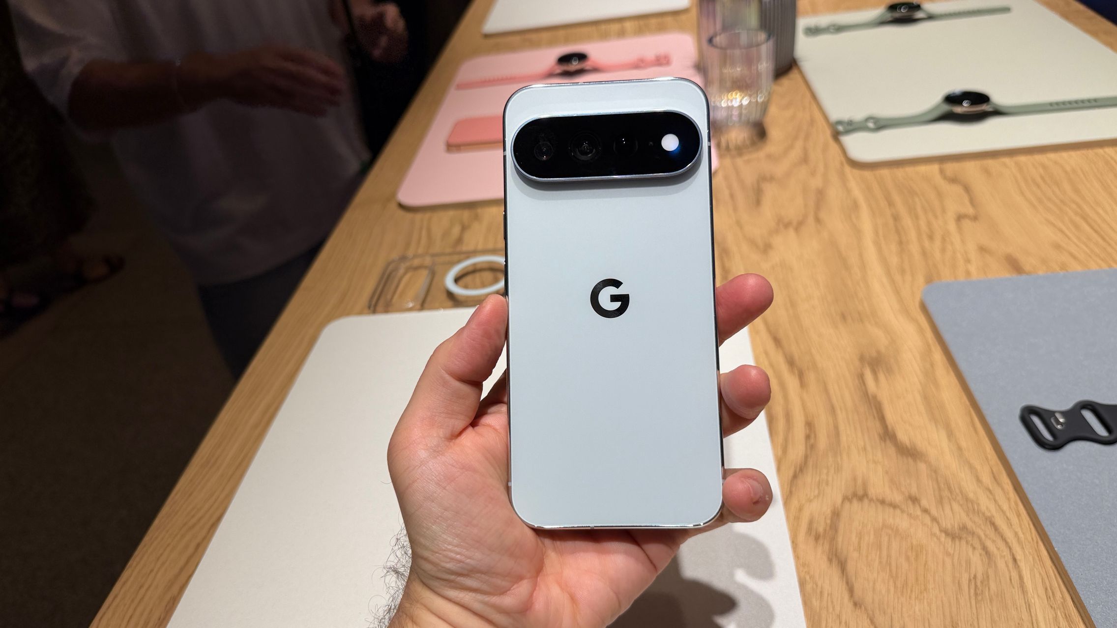 Google Pixel 11 Pro XL - Fotografii hands-on (galerie)