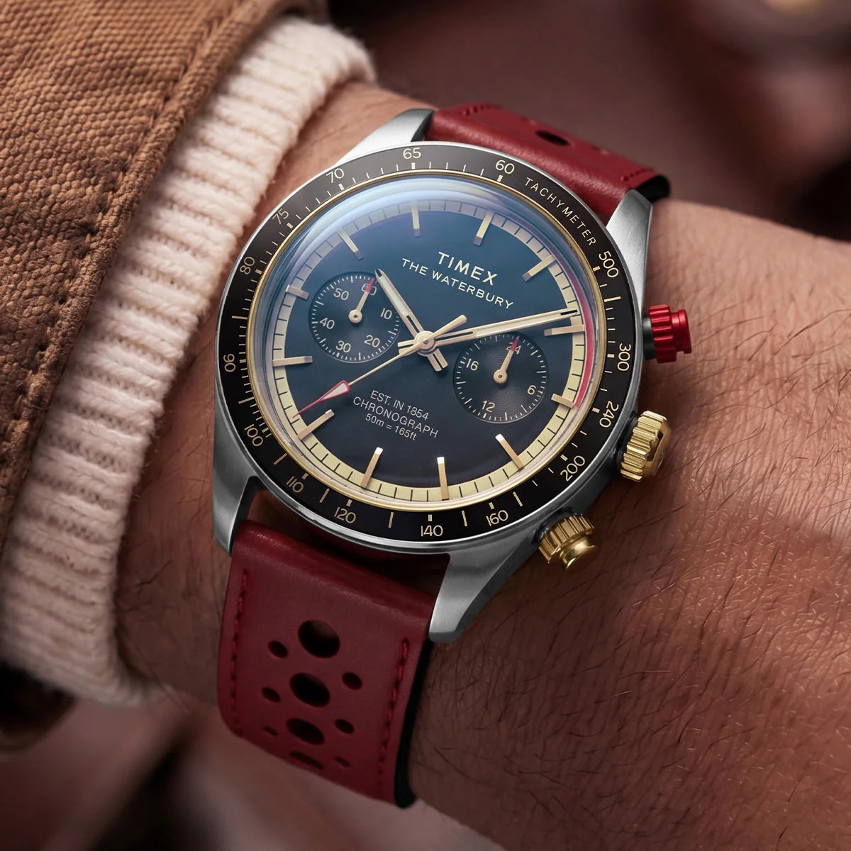 Timex a lansat două ceasuri care arată mult mai scump decât sunt (galerie)