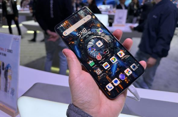 Nubia Neo 3 GT - Fotografii hands-on (MWC 2025): Photo 03.03.2025, 17 48 17.jpg