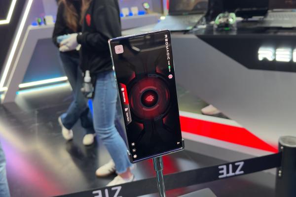 Nubia RedMagic 10 Pro Golden Saga Edition la MWC