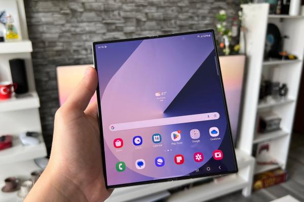 Samsung aduce One UI 7 în variantă Beta pe Galaxy Z Fold6, Z Flip6 și seria Galaxy S23; Când sosește actualizarea stabilă?