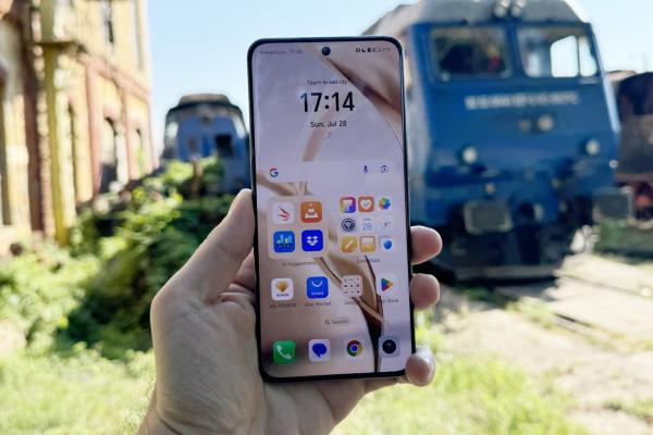 HONOR 200: OS, UI, aplicaţii cu extra AI, multitasking, personalizare