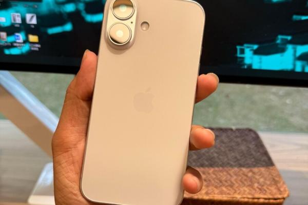 Apple iPhone 16: noi scurgeri arată schimbările de design zvonite
