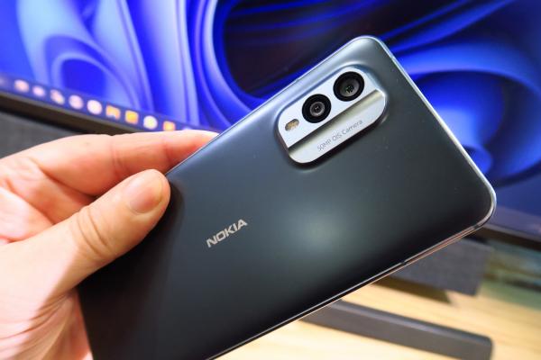 Nokia X30 5G Unboxing: cel mai arătos Nokia din ultima vreme şi un senzor foto vedetă