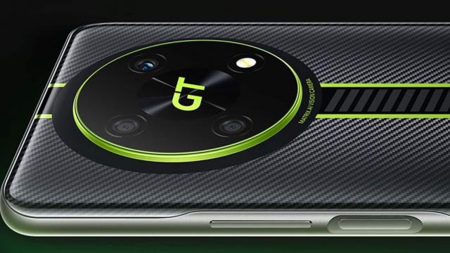 <b>Honor 80 GT primește certificarea 3C înainte de presupusul debut de pe 26 decembrie; Ar sosi alături de tableta Honor Pad V8 Pro</b>Luna trecută debuta seria de telefoane Honor 80 în China. Pe lângă Honor 80, 80 Pro și accesibilul 80 SE, pare că producătorul urmează să anunțe încă un model sub același lineup. Este vorba despre Honor 80 GT, terminal ce a primit recent certificarea 3C