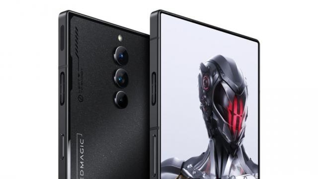 <b>Nubia Red Magic 8 Pro se lasă admirat în cele mai clare imagini de până acum, având muchii incredibil de înguste</b>Pe data de 26 decembrie ne așteaptă lansarea smartphone-ului de gaming Nubia Red Magic 8 Pro, terminal care acum apare și în cele mai clari randări văzute până acum. Știm că va exista și un model Magic 8 Pro+, iar legat de imagini