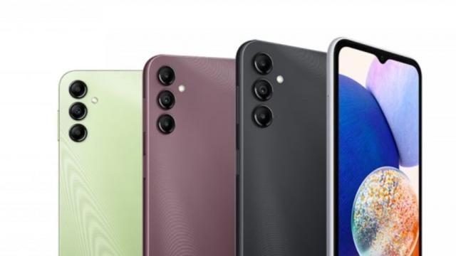 <b>Galaxy A14 5G a debutat: primul telefon Samsung din 2023 are camera selfie îmbunătăţită</b>Samsung a anunţat pe 4 ianuarie 2023 primul său telefon din 2023, unul entry level, din seria Galaxy A. E vorba despre Samsung Galaxy A14 5G, care a tot primit scăpări în ultima lună şi pe care îl detaliem mai jos
