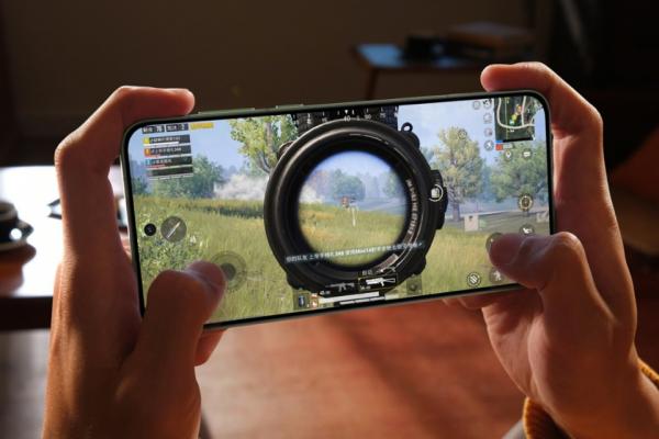 OnePlus Ace 6T - Fotografii oficiale