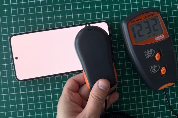 Nothing Phone (3a) Lite - Test ecran