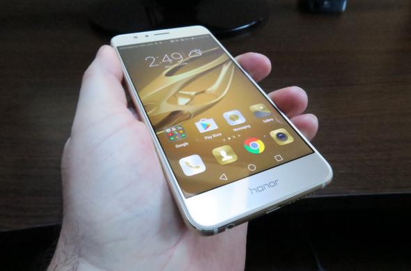 Huawei Honor 8 - Fotografii Hands-On: Huawei-Honor-8_002.JPG