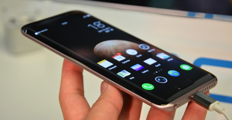 Huawei Honor Magic e superb și în realitate, nu doar în imaginile pentru presă; iată arătosul terminal într-un clip hands-on