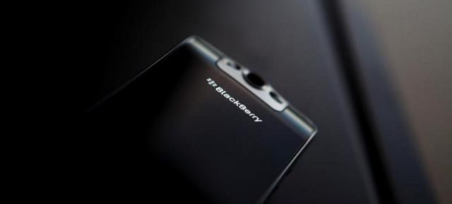 BlackBerry confirmă licențierea brandului către TCL; numele, logo-ul și bunurile canadienilor vor fi utilizate de către chinezi