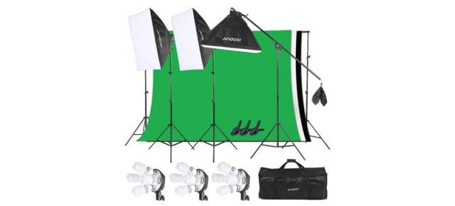 Pentru sub 500 lei te poți echipa de pe TomTop cu un kit complet de lumini pentru studioul tău foto de acasă