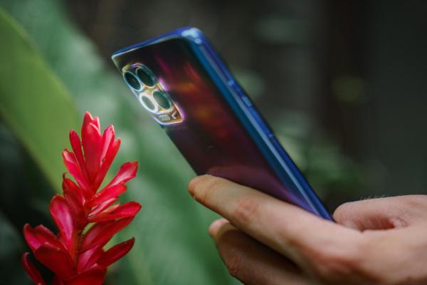 Preț și disponibilitate Motorola Moto G100 în România