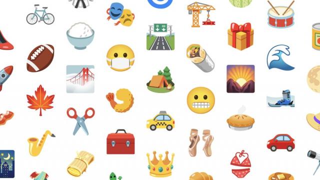 <b>Google prezintă noile emoji-uri actualizate ce vor debuta în Android 12: o plăcintă "universală" și crevete gătit ca la carte</b>Orice versiune nouă de Android se lasă și cu emoji-uri proaspete, iar Android 12 nu face excepție. În ultimele ore cei de la Google au oferit un preview pentru noile emoji-uri ce vor sosi în următoarea versiune OS, fiind incluse