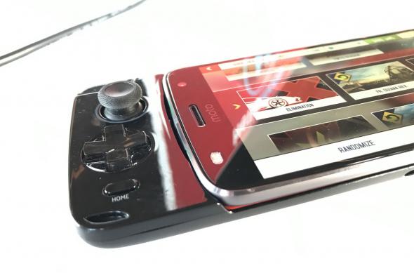 Motorola Mod: Moto GamePad: Lansare-Motorola-Moto-Z2-Play-in-Romania_034.jpg