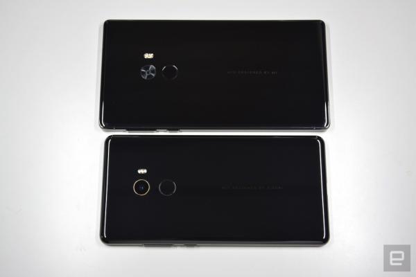 Comparatie Xiaomi Mi Mix - Mi Mix 2