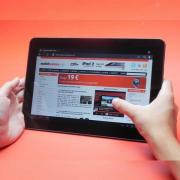 Review Samsung Galaxy Tab 10.1 - cea mai controversată tabletă a anului impresionează prin design, nu și prin software (Video)