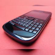 Review Nokia E6 - un telefon pe care trebuie să știi cum să Îl iei (Video)