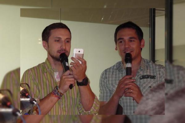 HTC ChaCha debutează oficial În România prin Orange, În cadrul unui eveniment prezentat de Răzvan și Dani